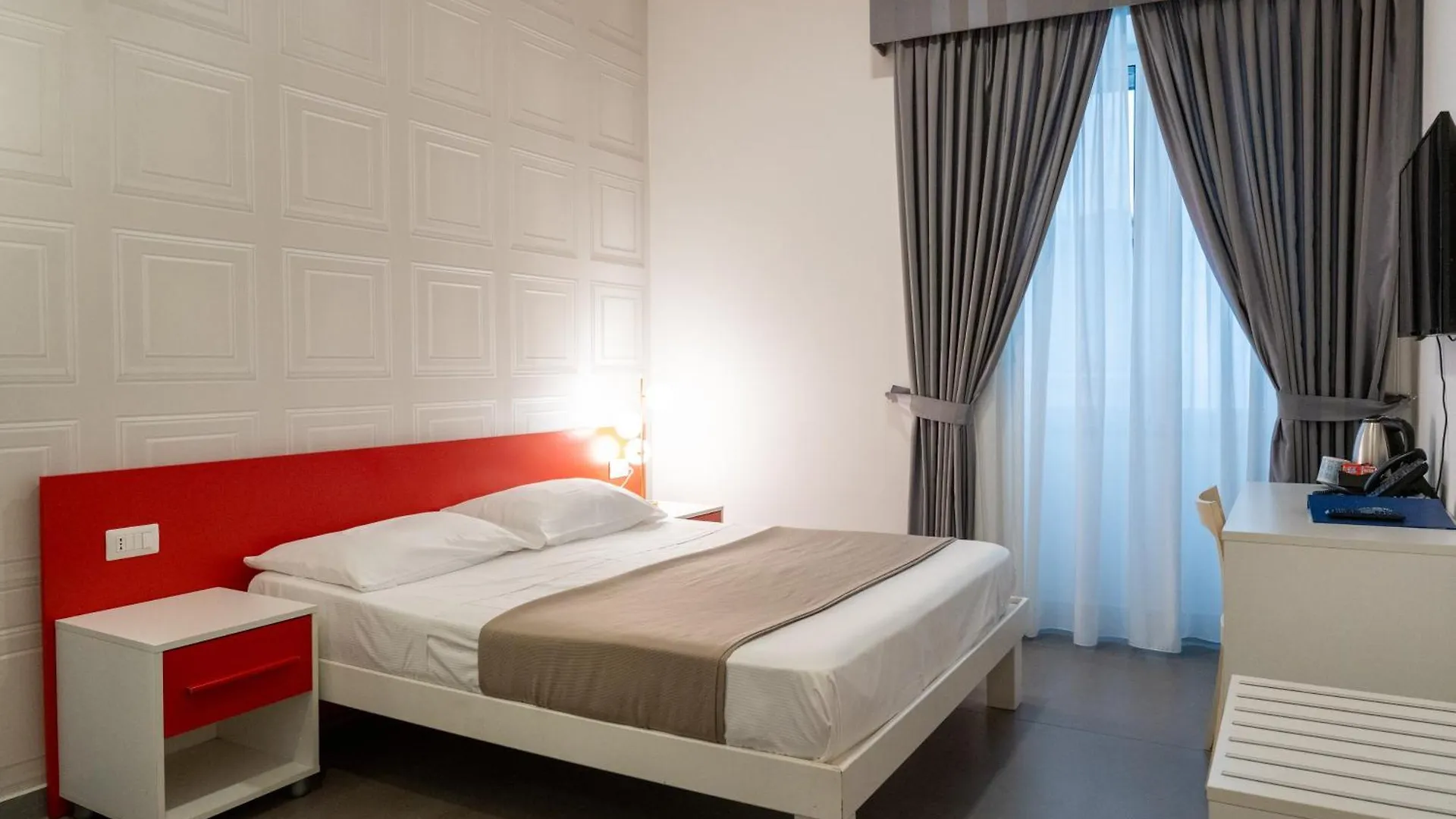 Hotel San Michele Неаполь 4*,  Италия